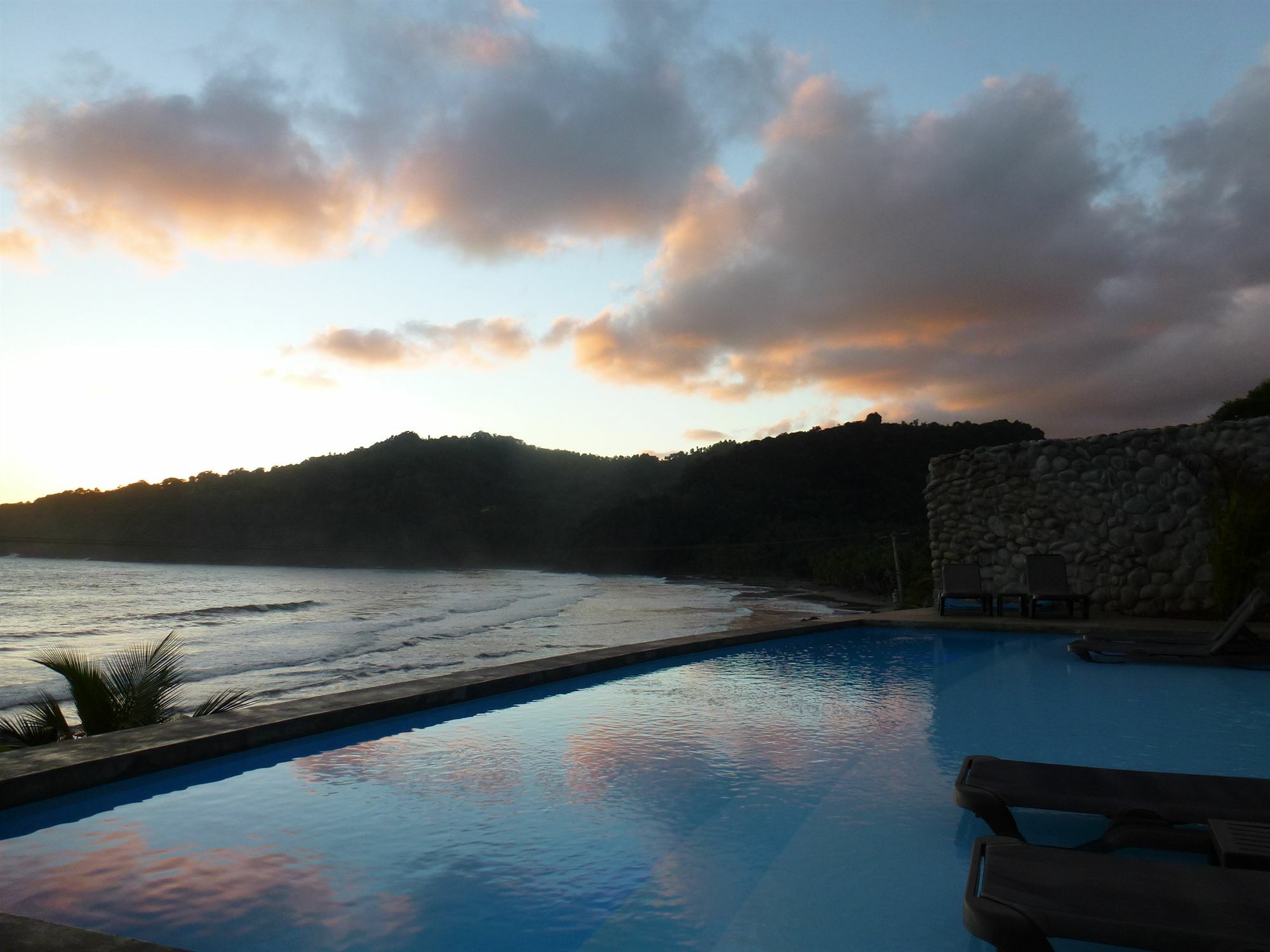 Pagua Bay House - Oceanfront Cabana'S Marigot Extérieur photo