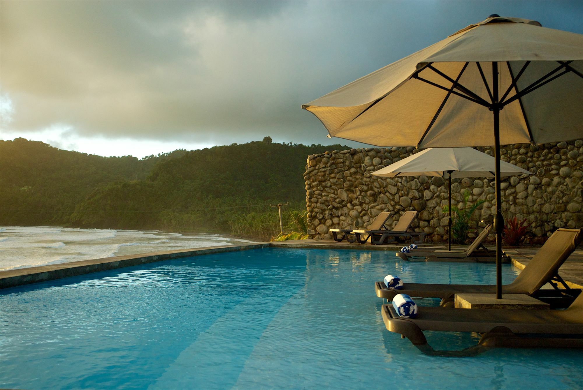 Pagua Bay House - Oceanfront Cabana'S Marigot Extérieur photo